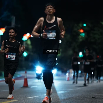 Runner Photo 3745487