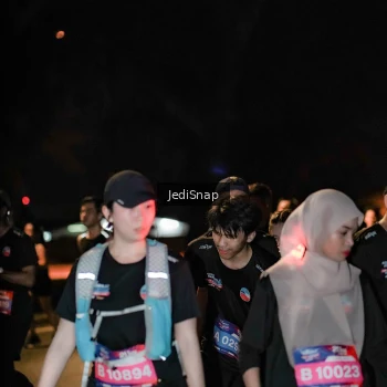 Runner Photo 3745493