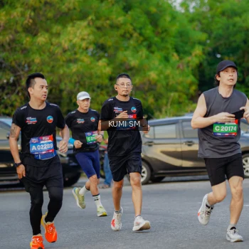 Runner Photo 3745545