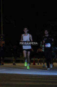 Runner Photo 3745552