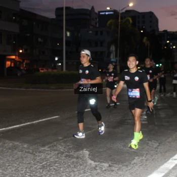 Runner Photo 3745610