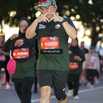 Runner Photo 3745617