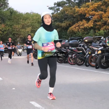 Runner Photo 3745622