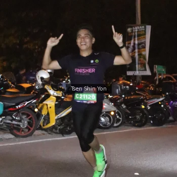 Runner Photo 3745649