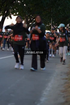 Runner Photo 3745675