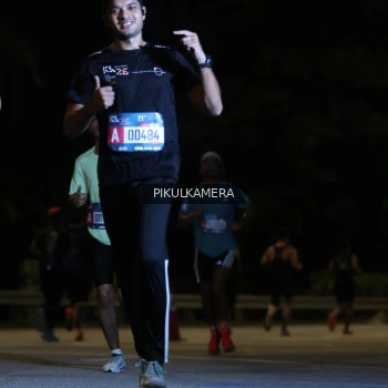 Runner Photo 3745694