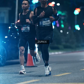 Runner Photo 3745726