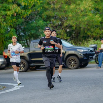 Runner Photo 3745727
