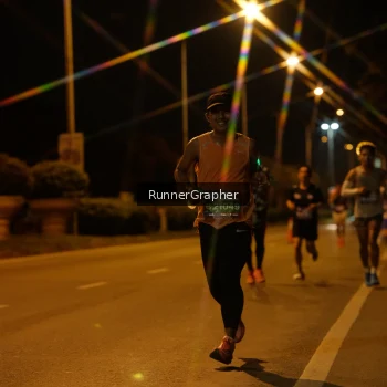 Runner Photo 3745746