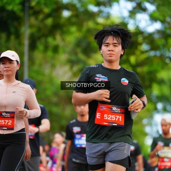 Runner Photo 3745753