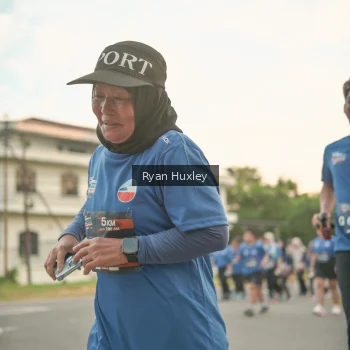Runner Photo 3745764