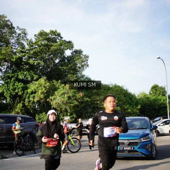 Runner Photo 3745776