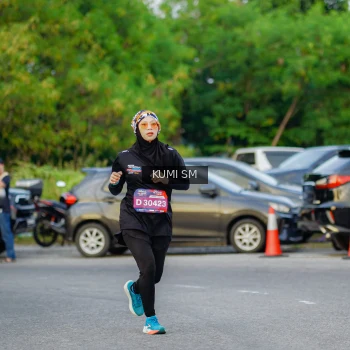 Runner Photo 3745793