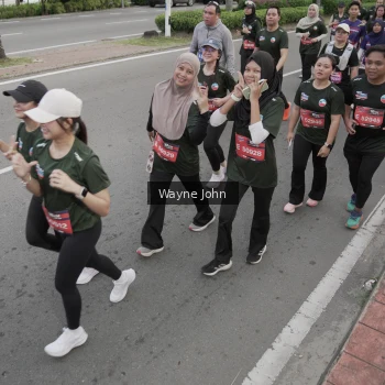 Runner Photo 3745798
