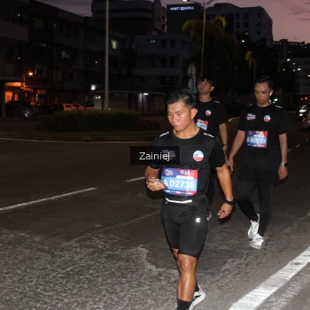 Runner Photo 3745824