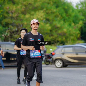 Runner Photo 3745859