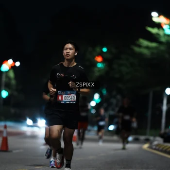 Runner Photo 3745876