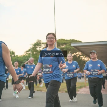 Runner Photo 3745900
