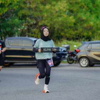 Runner Photo 3745913