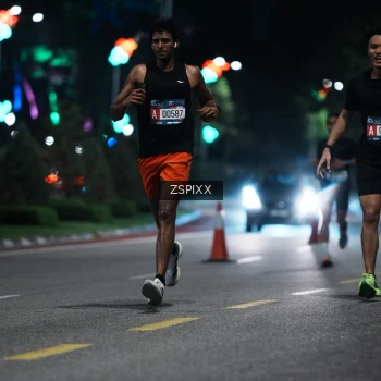 Runner Photo 3745947