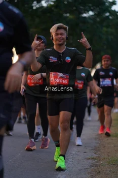 Runner Photo 3745969