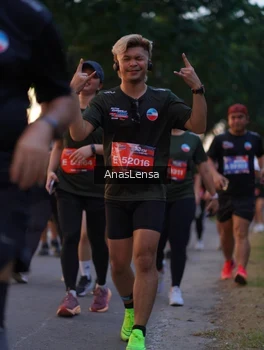Runner Photo 3745972