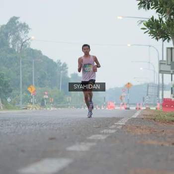 Runner Photo 3745978
