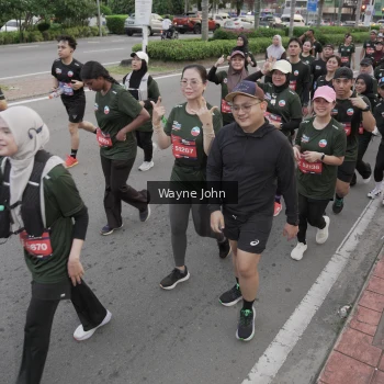 Runner Photo 3746004