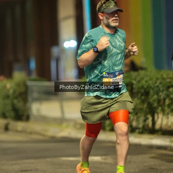 Runner Photo 3746005