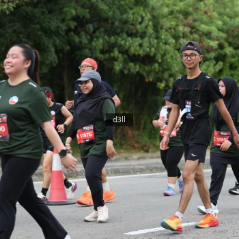 Runner Photo 3746042