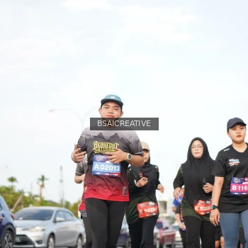 Runner Photo 3746044