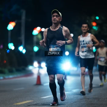 Runner Photo 3746070
