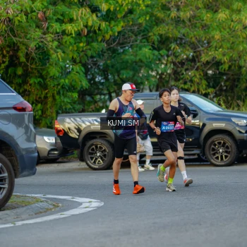 Runner Photo 3746088