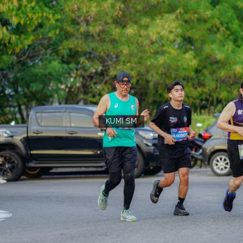 Runner Photo 3746090