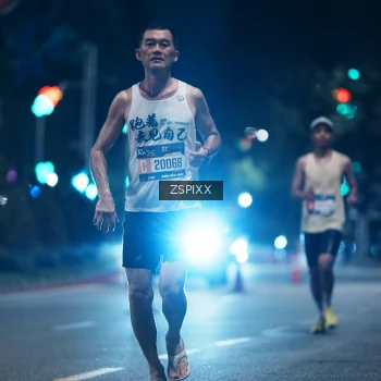 Runner Photo 3746096