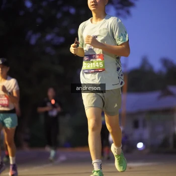 Runner Photo 3746105