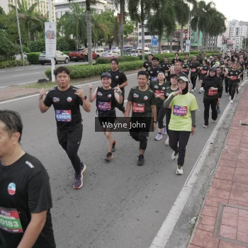 Runner Photo 3746111