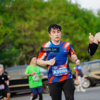 Runner Photo 3746117