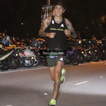 Runner Photo 3746118