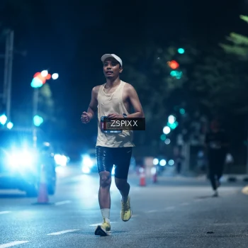 Runner Photo 3746123