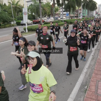 Runner Photo 3746151