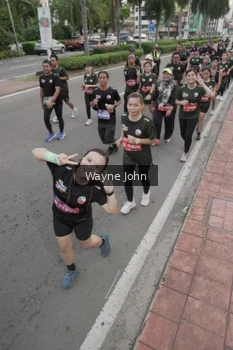 Runner Photo 3746175