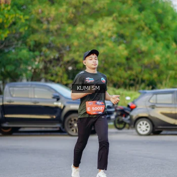 Runner Photo 3746236