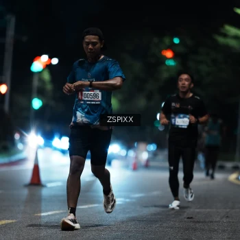 Runner Photo 3746249