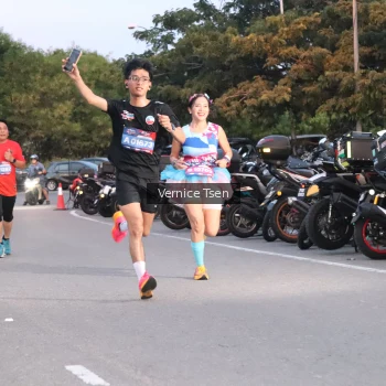 Runner Photo 3746260
