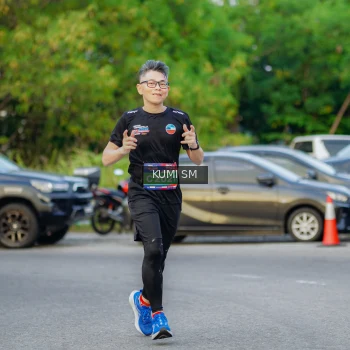 Runner Photo 3746281