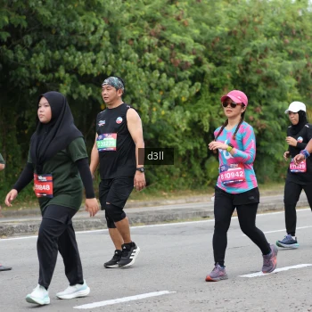 Runner Photo 3746290