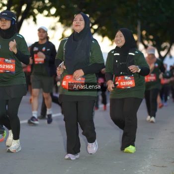 Runner Photo 3746379