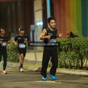 Runner Photo 3746429