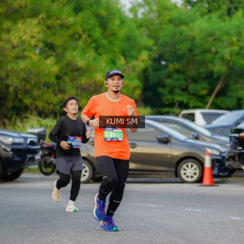 Runner Photo 3746451